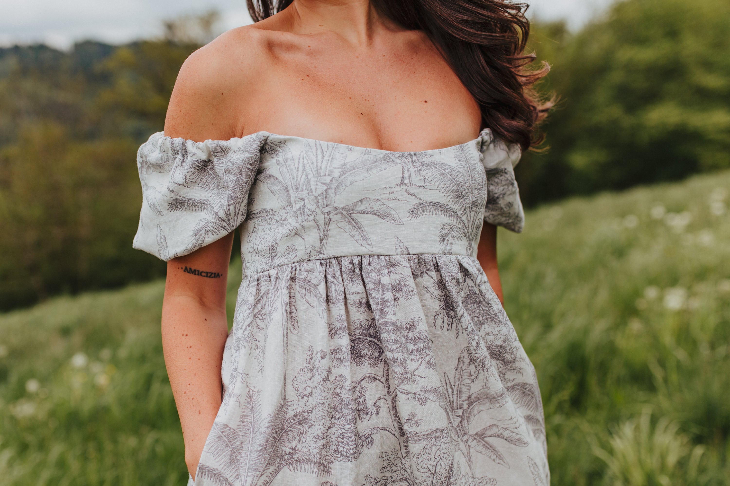 beach formal maxi dress Long Sheath Spaghetti Straps Lace Beach Wedding Dress US16 / Ivory