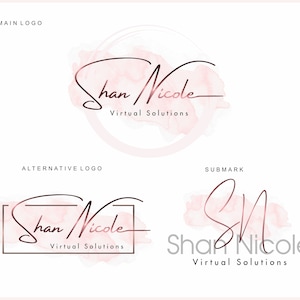 Op de afbeelding: Een roze aquarel logo-ontwerp met de tekst "Shan Nicole Virtual Solutions" in een handschrift. Het logo bevindt zich in een cirkel met een dunne zwarte omtrek. Er is ook een vierkante versie van het logo met dezelfde tekst en een submark-logo met de initialen "SN" in een roze aquarel cirkel.