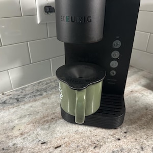 Splatter Mate Coffee Splash Guard – Keurig Drip Catcher | Single Serve Countertop Protector for Coffee Maker
