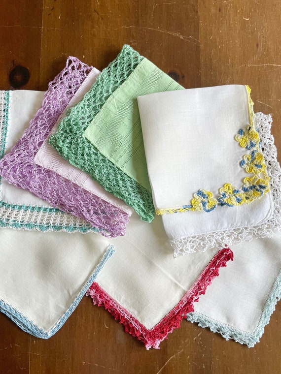 vintage ladies handkerchief, embroidered handkerch
