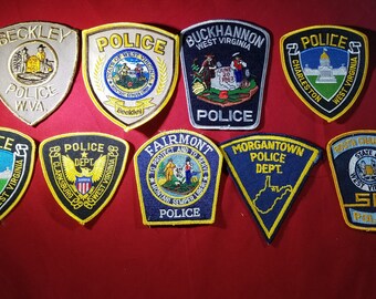 IRON OR SEW-ON PATCH SHOULDER PATCH WEST VIRGINIA STATE POLICE IRON OR SEW-ON PATCH SHOULDER PATCH WEST VIRGINIA STATE POLICE
