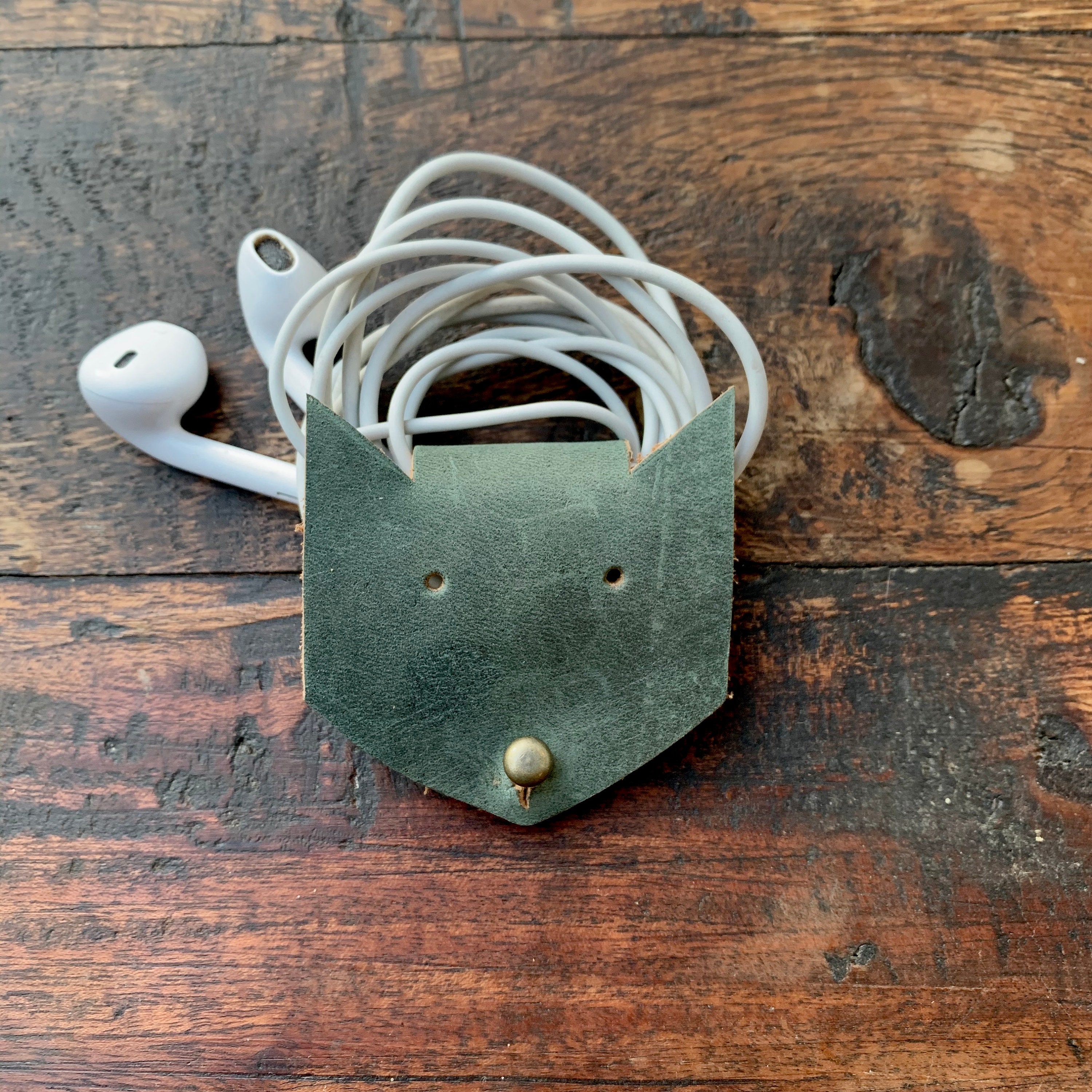 Cat Earbud Holder Etsy