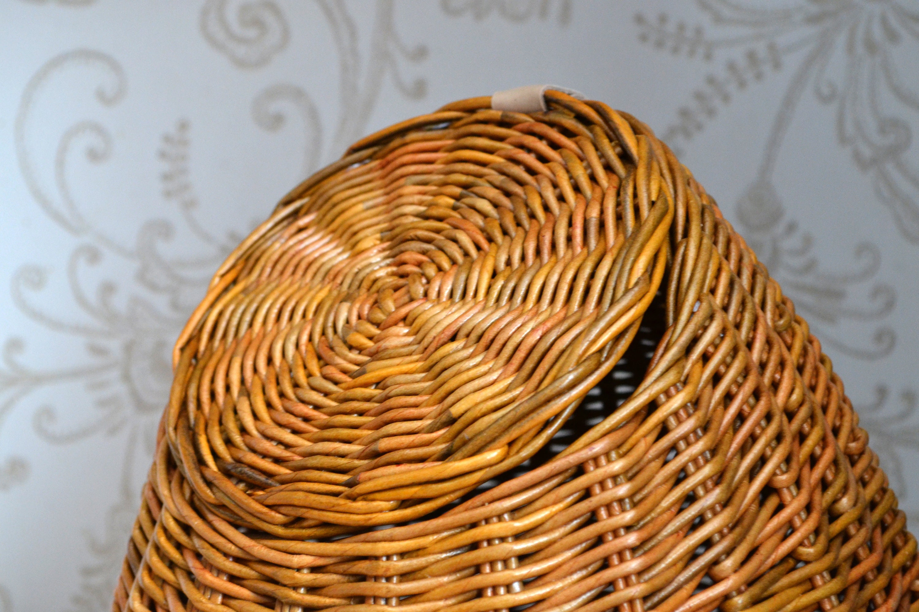 Wicker basket with lid. Onion storage basket. The vegetable Etsy