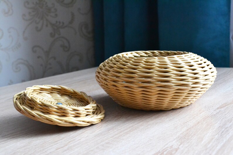 Small round basket with a lid with a handle in antique bronze. Etsy