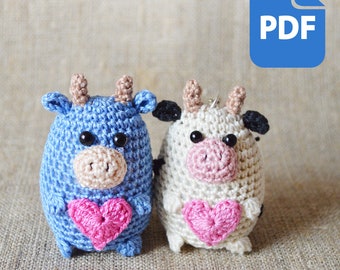 Bull and cow crochet pattern PDF - Cute amigurumi keychain - Easy pattern small gift for friend DIY - File PDF Instant Download