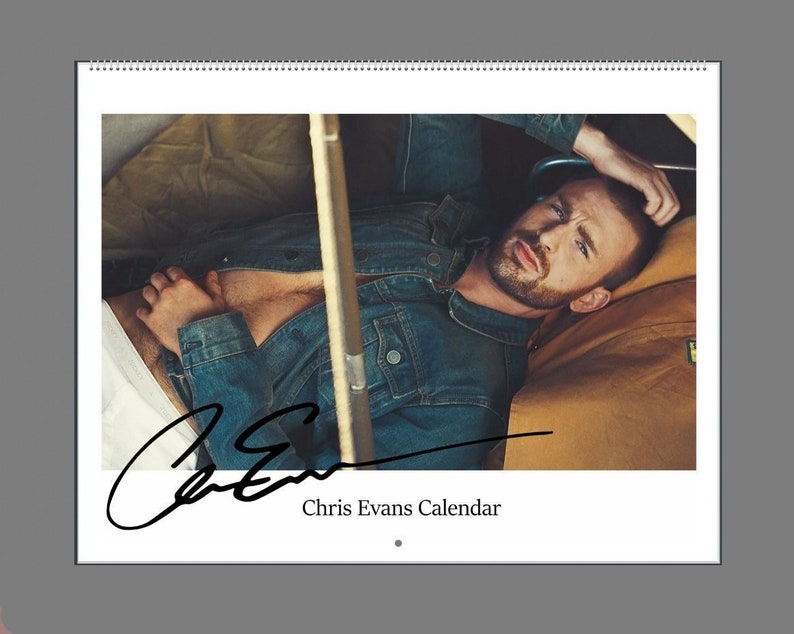 Chris Evans wall calendar 2023 with his signature and quotes Etsy België