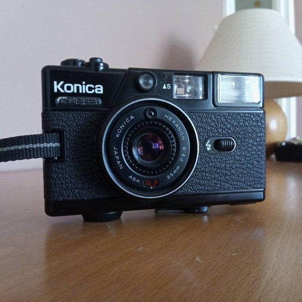 HS - Konica C35 EF3 for parts or to repair