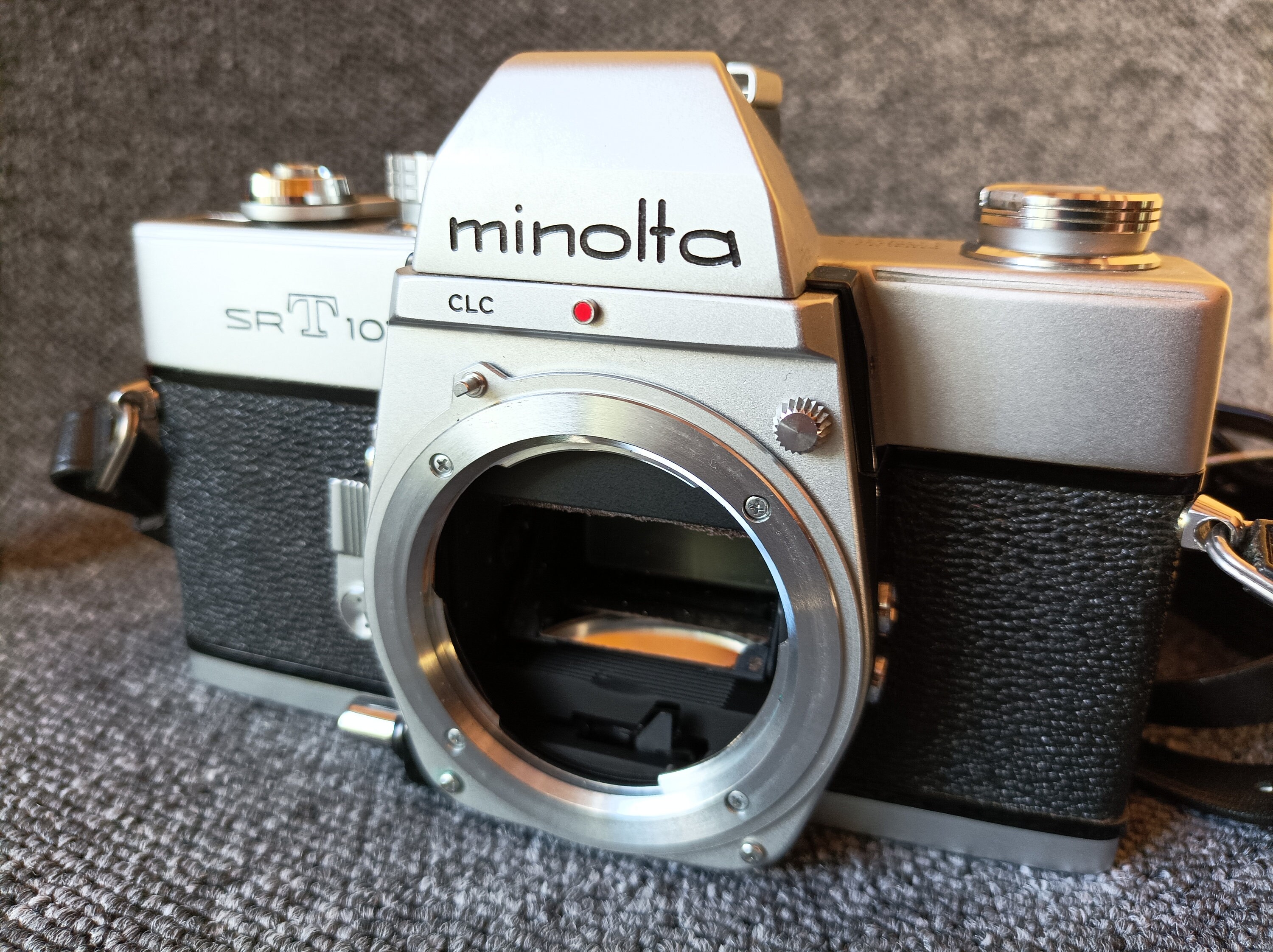 minolta srt 10