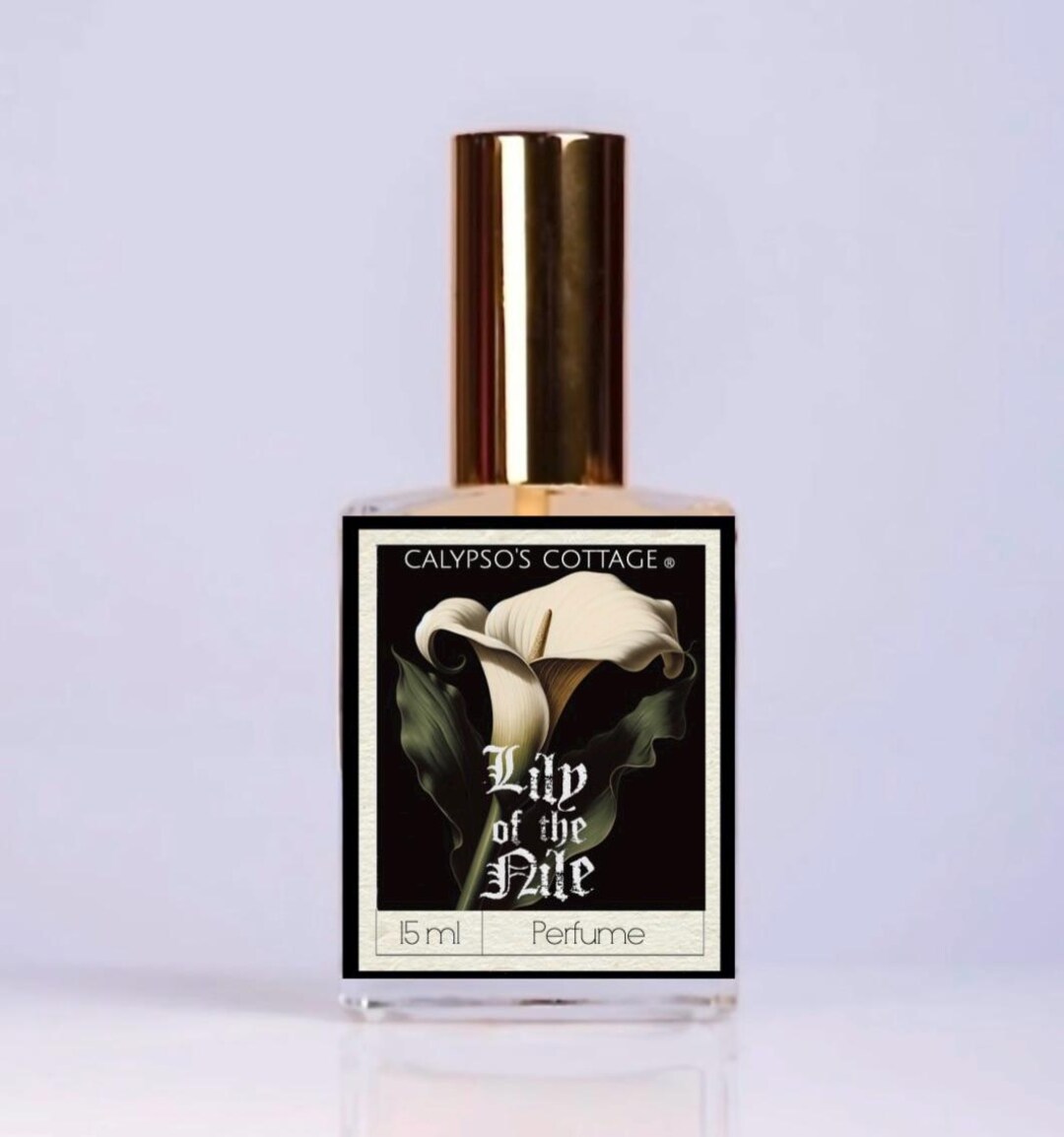 Lily of the Nile Perfume - White Lilies, Green Leaves, Midnight