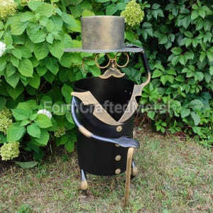 Waste Bin Trash Can Trash bin garden sculpture, garbage can, garden gnome, garbage bin, garden gift, trash can, poubelle dustbin