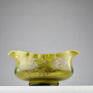 Émile Gallé, emaillierte Muscheln und Blumen Grünes Opalglas Jardinière Vase, Frankreich Ende 1800er Jahre
