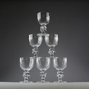 Lalique France, &quot;Clos-Vougeot&quot; Red Wine Glasses, 1970s