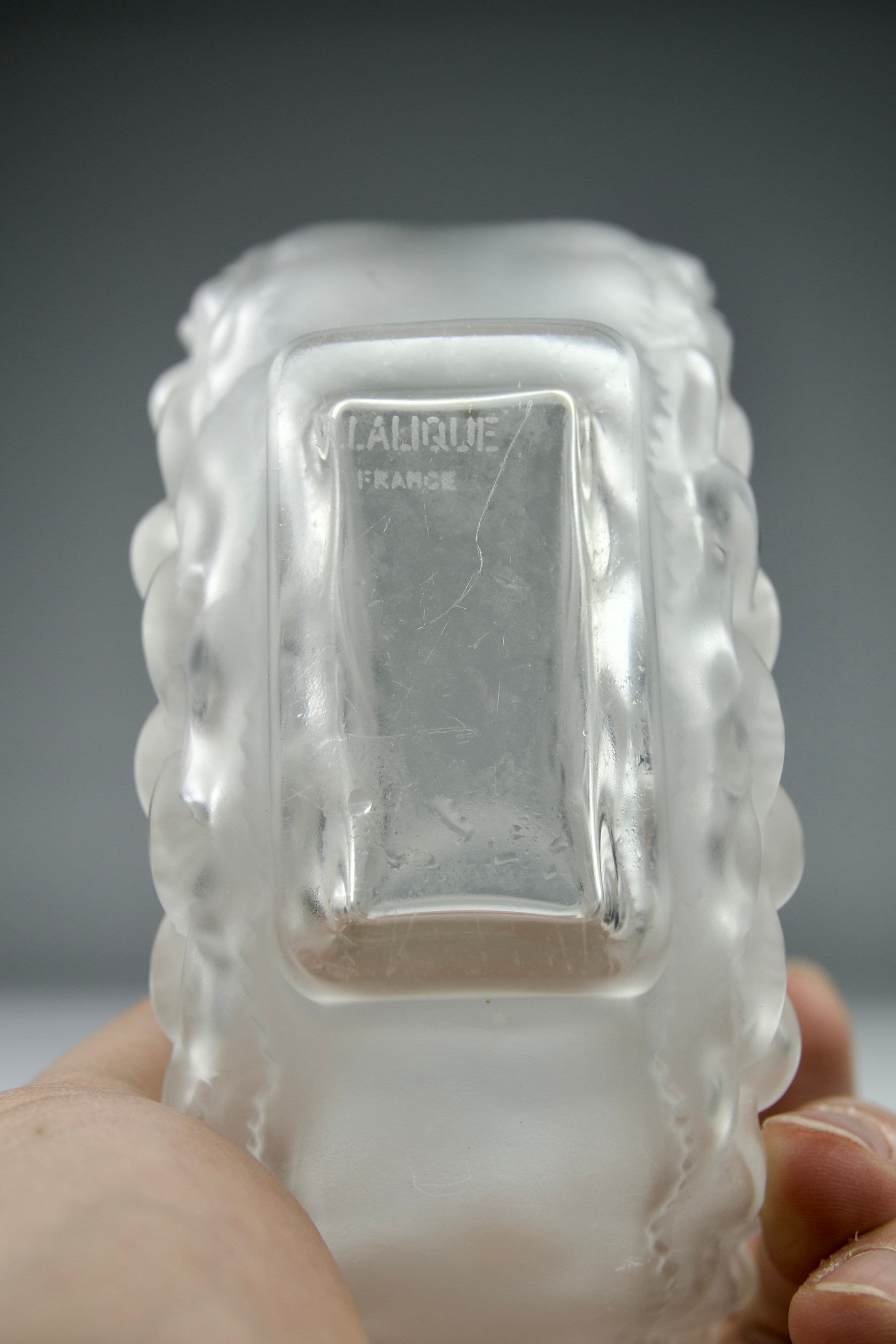 フランス★ルネ・ラリック R.LALIQUE ダリア 香水瓶 ルネ・ラリック、大きな「ダリア」香水瓶、フランス、1930年代 - Etsy 日本