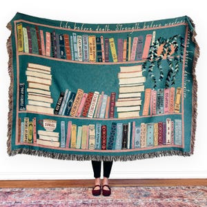 Regalo personalizado para amantes de los libros, manta tejida con los títulos de tus libros favoritos, decoración romántica para la estantería del amigo que lee de todo.