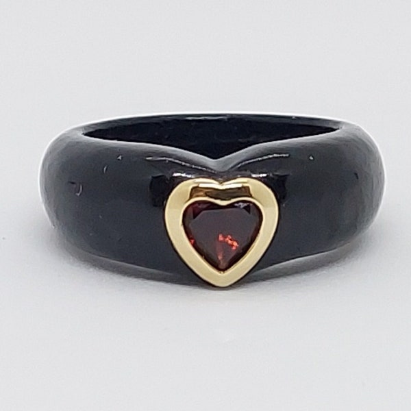 ONYX Heart Garnet 14k Yellow Gold Ring, ONYX Ring, solid stone statement Ring for him or her Ring gemstone. Black Onyx Garnet Gold Ring.