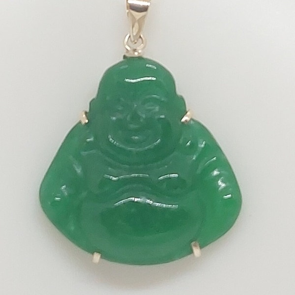 Grüner Jade Buddha in 14 Karat solidem Gelbgold Anhänger 18 "Gelbgold 14 Karat SEIL Kette für einen JADE-Liebhaber. Glücks-Buddha. Anhänger 33mm x 20mm Buddha