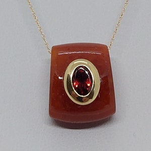 Red Jade & Garnet 14k Yellow Gold Pendant Necklace