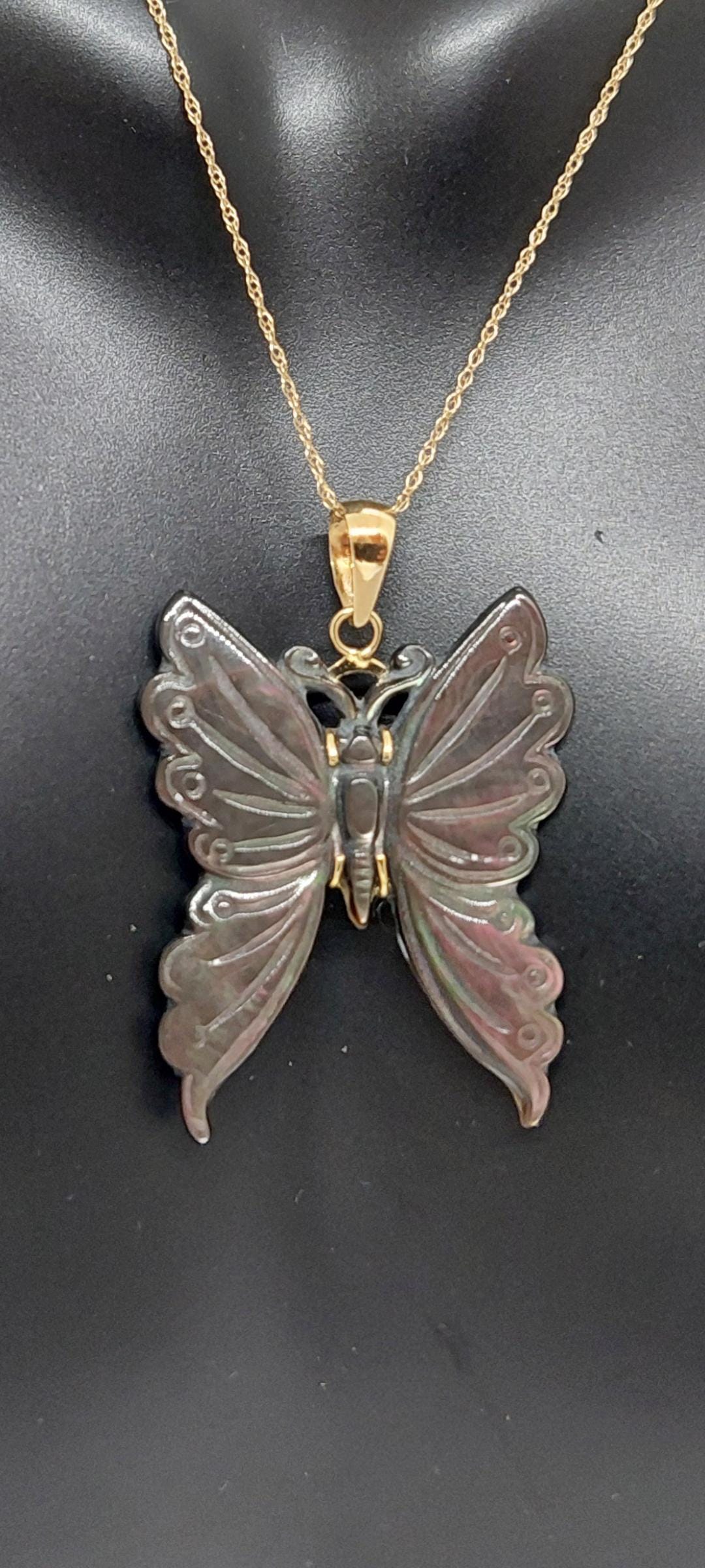 ブラックマザーオブパール バタフライペンダントネックレス：14K