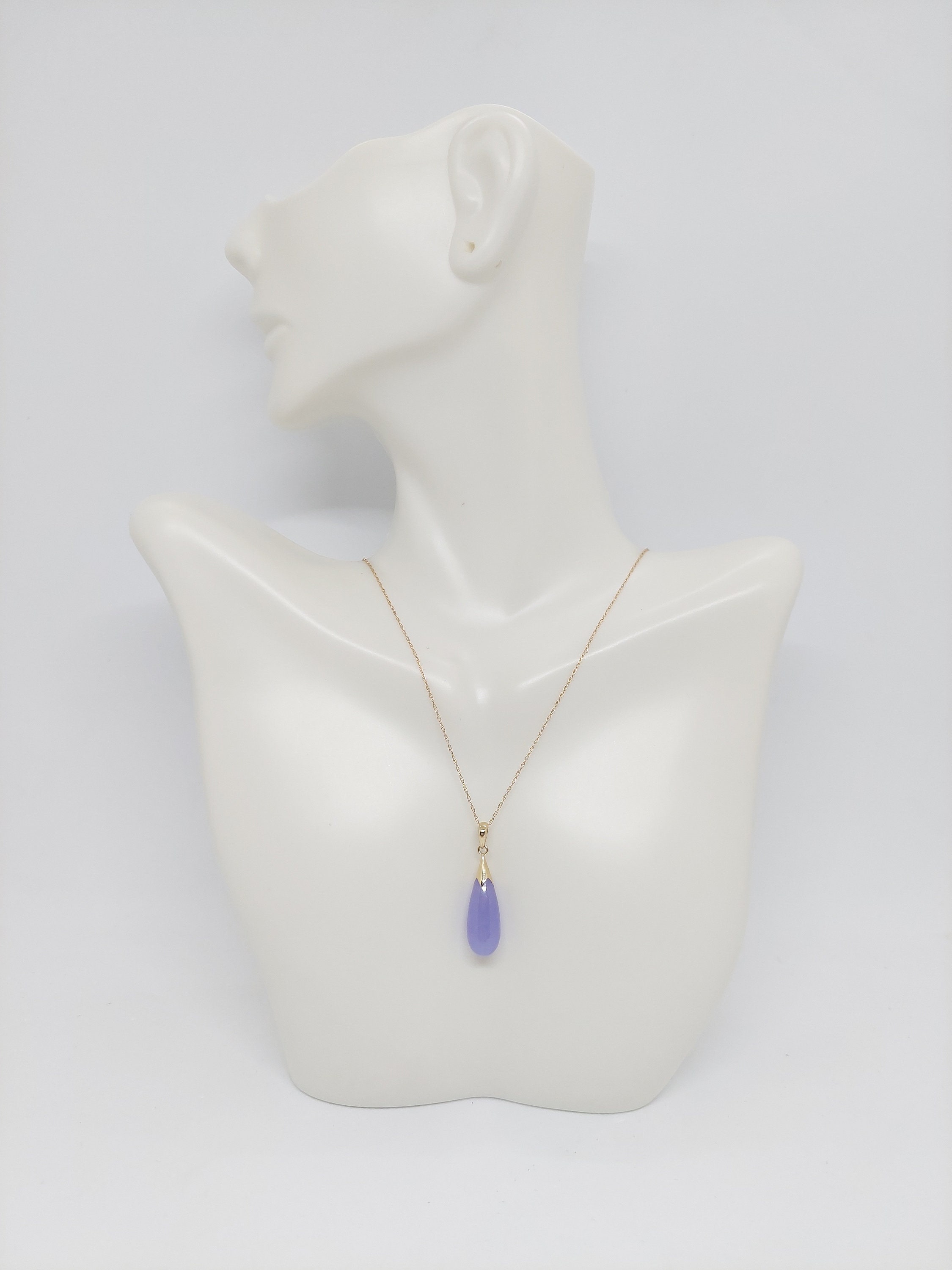 Cabochon in Giada Lavanda - Ovale 1.4x1.8x0.6 - Gemme Giada - Giada