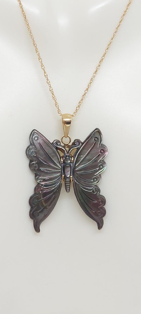 ブラックマザーオブパール バタフライペンダントネックレス：14K