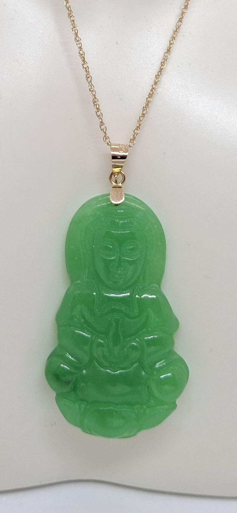 Green Jade Guanyin Buddha Pendant: 14K Yellow Gold Amulet image 8