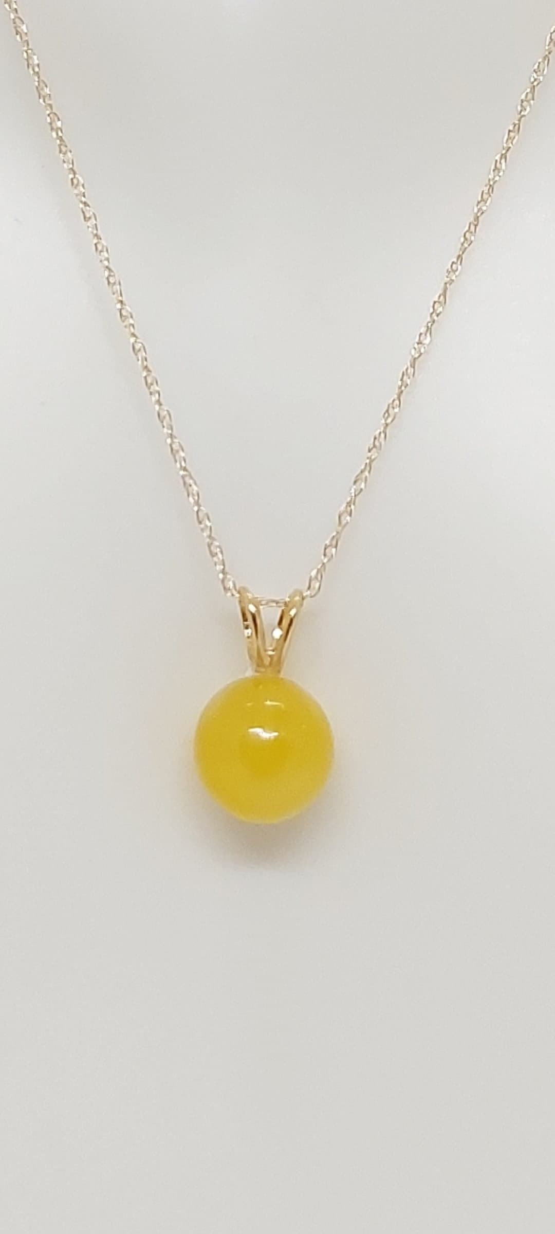 14K Yellow Gold 8mm YELLOW Jade Pendant, 14K Yellow Gold 18" Rope Chain ...