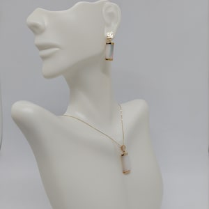 Mother of Pearl Earrings and Pendant Set: 14k Gold Chinese Character
