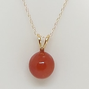 Vintage Red Jade 14K Yellow Gold Pendant Necklace - 18 Inch Rope Chain