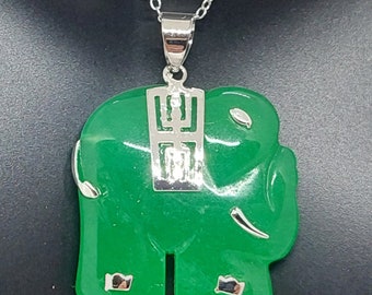 Green Jade Elephant Pendant: .925 Silver Rhodium Chain