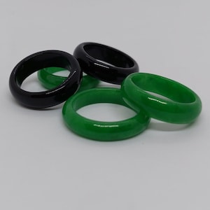 GREEN Jade / ONYX Ring. Green Jade Band Ring. Black Onyx Ring. Band Jade Ring for her/him. Gemstone Ring. Green Jade/ Onyx Lover Band RING.