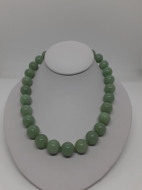 Green Jade Necklace: 10mm Smooth Round Beads, Gold Plated Clasp