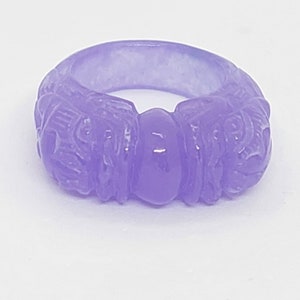 LAVENDER Dragon Jade Ring. Big Jade Ring. DRAGON Ring. Gift for him/her. Purple Jade Ring. Birthday Stone. LUCKY Stone. Good Fortune Stone