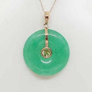 Green Jade Donut Pendant: 14k Yellow Gold, Peridot Center