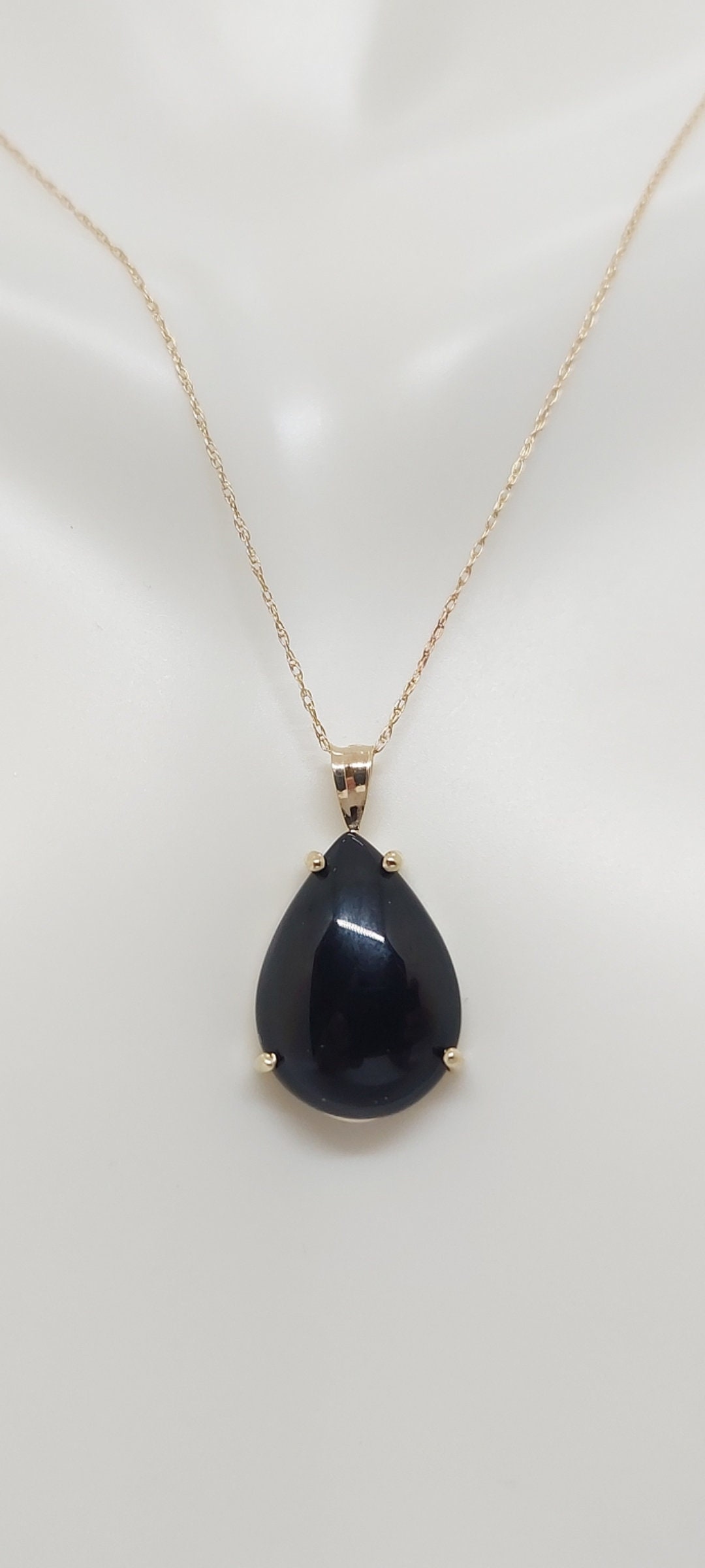 ネックレス・ペンダント LOVE ME MONSTER Black Onyx Necklace 4BFK360 il_fullxfull.5510565094_8h7e.jpg