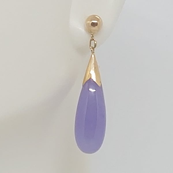 LAVENDER Smooth Jade drop Shape 30x5mm 14K Yellow Gold Long Earrings. Oval Lavender Jade Gold bead Yellow Gold Earring. Lavender Jade LOVER.