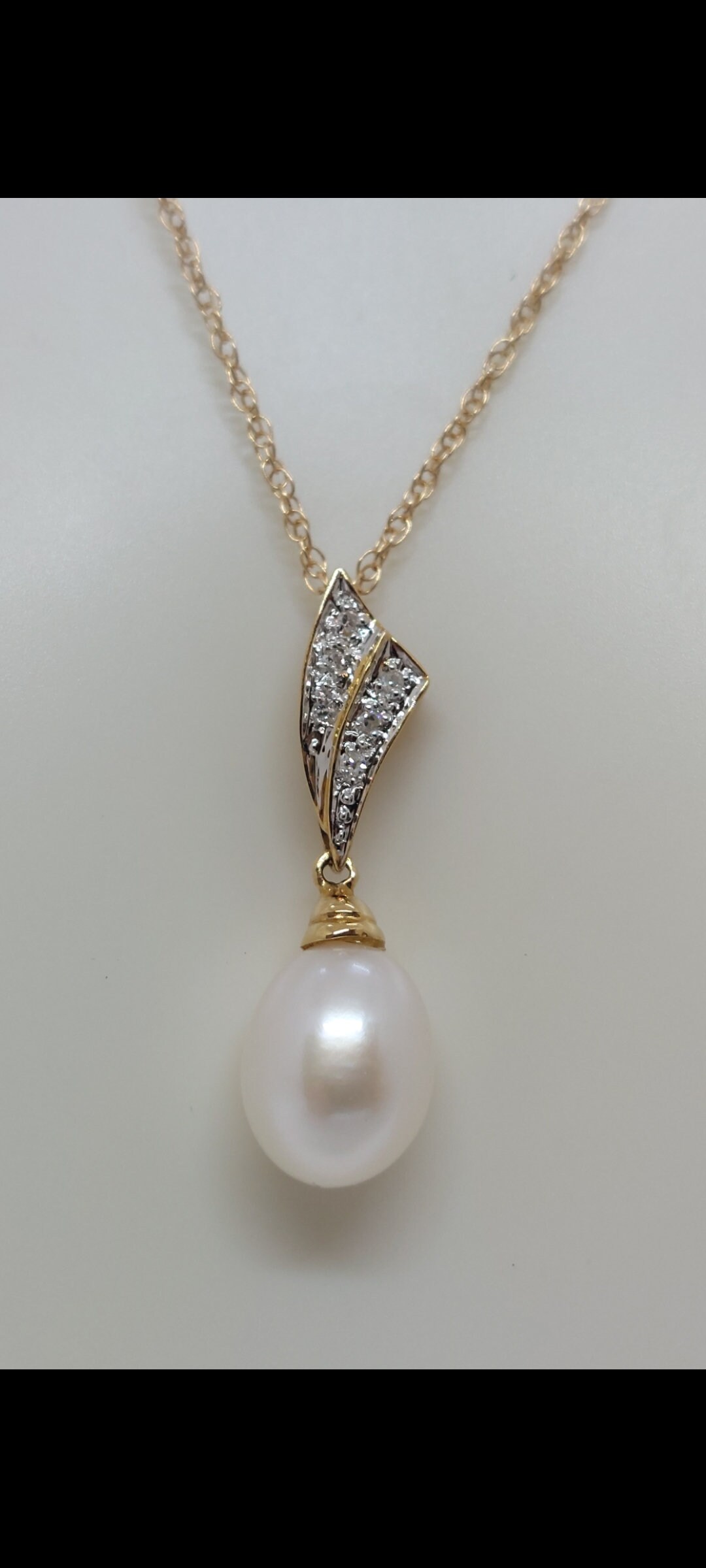 Pendentif En Or 14 Carats (585) Avec Diamant Et Perles D'eau Douce – Rond, Neuf Avec étiquettes