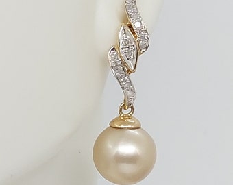 GOLDEN South Sea 8mm Round Cultured Pearl Yellow Gold Diamonds Earring. 14K Yellow Gold South Sea Pearl Earring. South Sea Pearl LOVER.