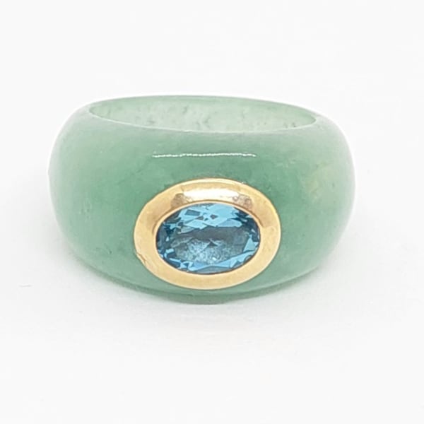 GREEN Jade Oval Faceted Blue TOPAZ 14k Yellow Gold Ring. Jade Ring. Solid Ring for him/her. Ring Gemstone. Jade Ring LOVER. Ring size 7.