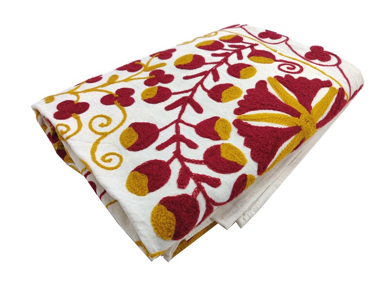 Suzani handmade Uzbekistan Tablecloth Wall Hanging Suzani Bedspread Bed Cover Bright Suzani Bed sheet Bohemian Christmas Decor