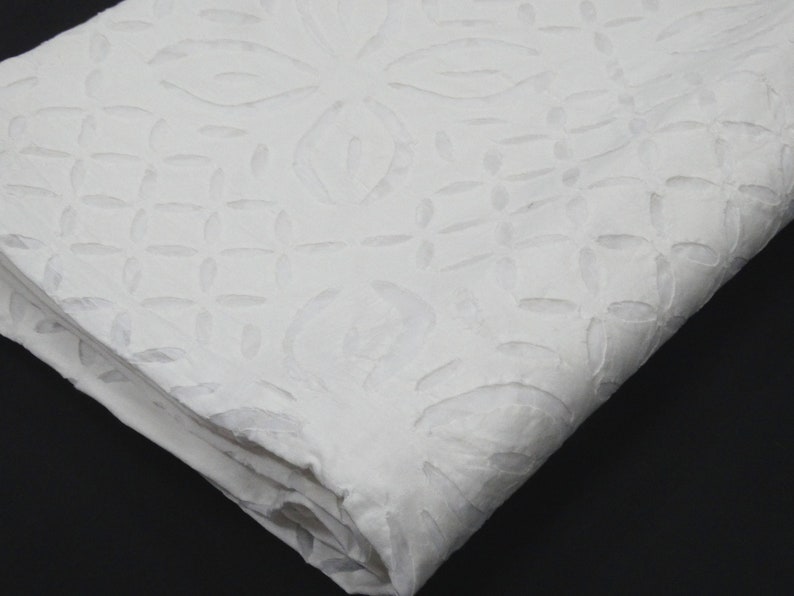 White Handmade Vintage Cotton Applique Design Organza Bedding Throw Bedspread Queen size Christmas D\u00e9cor