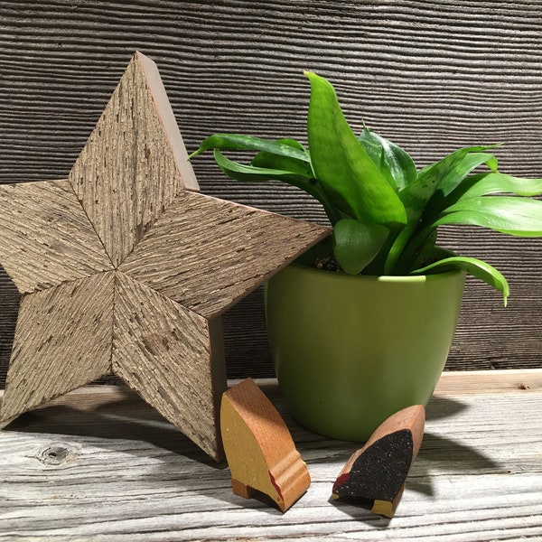 Barn Wood Star - Antique White