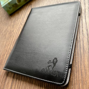 Housse de protection personnalisée noire de qualité supérieure avec dragonne pour Kindle 6 / Kindle Paperwhite 6,8 image 6