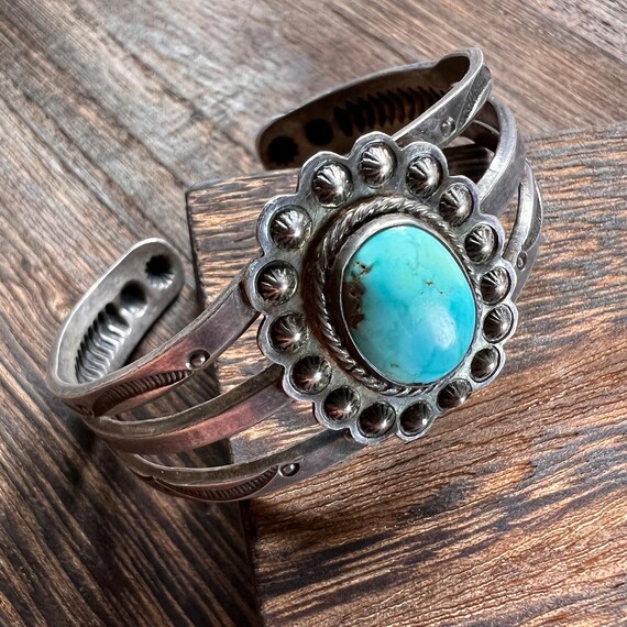 1940’s Turquoise Cuff Bracelet in Silver Vintage … - image 9