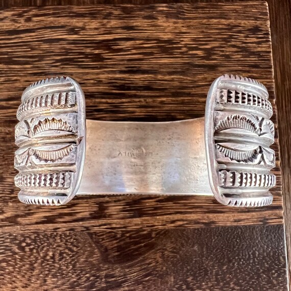 Silver Cuff Bracelet Vintage Native American - image 6