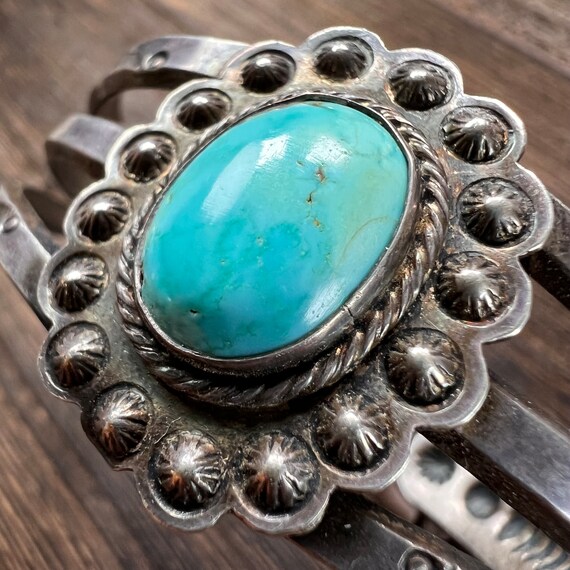 1940’s Turquoise Cuff Bracelet in Silver Vintage … - image 4