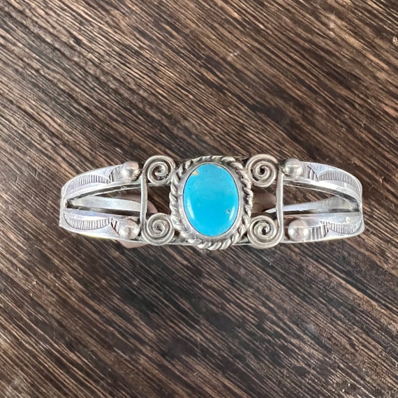 Vintage Native American Silver and Turquoise Cuff… - image 2