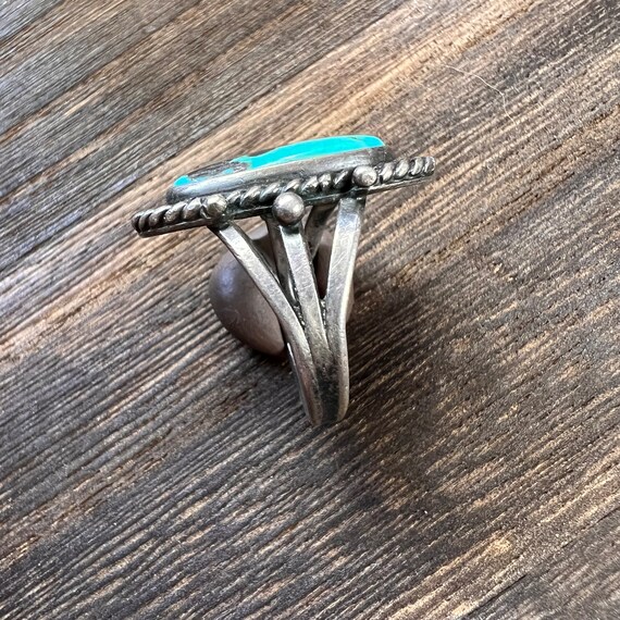 Turquoise Ring in Silver Vintage Navajo - image 5