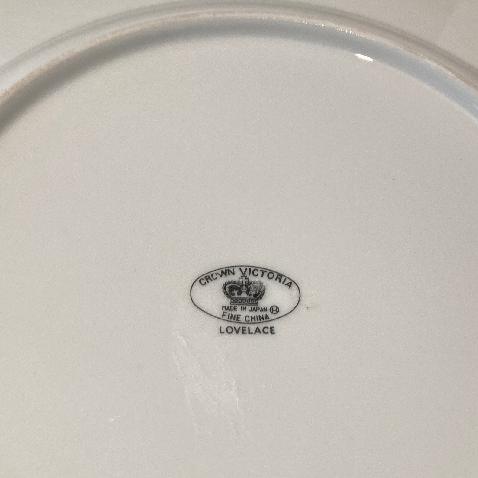 [Letter3 5] Crown Victoria Lovelace Fine China - q2gi3in