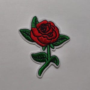Iron-on rose patch – Embroidered flower patch for clothes, bags or jackets
