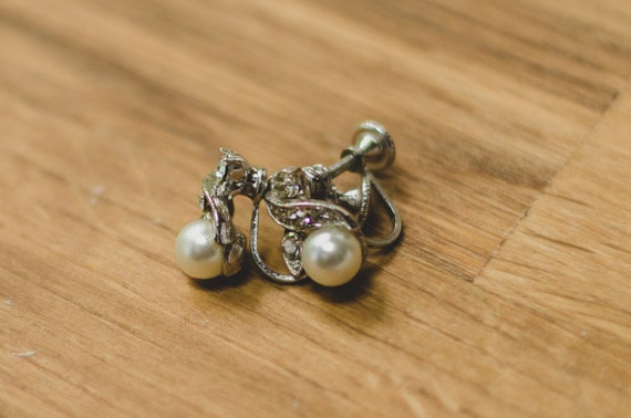 1960s Screw-On Pearl and Crystal Earrings